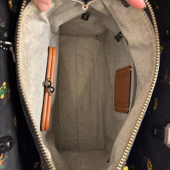 Coach 1941 Rogue 30 Pyramid Eye - Picture 11 of 13